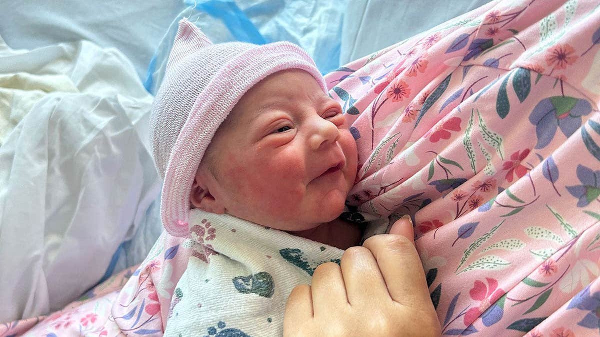 Newborn baby born in Jack in the Box parking lot