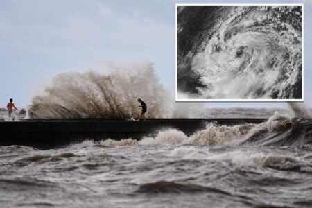 Tropical Storm Bertha weakens to tropical depression as all watches, warnings scrapped Tropical Storm Bertha weakens to tropical depression as all watches, warnings scrapped