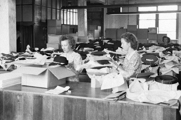 Staff fill boxes in the Henderson hat factory in 1949.