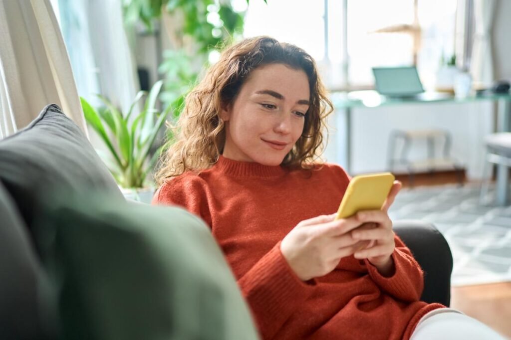 Social media users consume over 150 hours of ‘oddly satisfying’ videos a year — and admit to a revolting habit: survey Social media users consume over 150 hours of ‘oddly satisfying’ videos a year — and admit to a revolting habit: survey