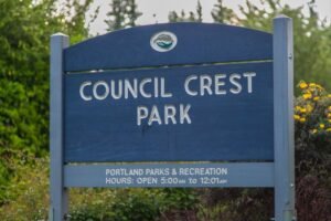 West Coast ‘sisterhood’ nabs park perv after string of attacks, detains man until cops finally arrive West Coast ‘sisterhood’ nabs park perv after string of attacks, detains man until cops finally arrive
