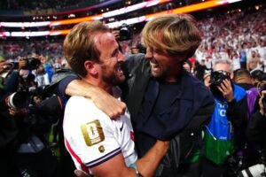 Harry Kane Presents England Legacy Cap To Peter Crouch During Three Lions Camp Visit