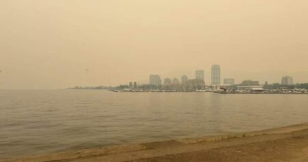 Wildfire smoke blankets Kelowna, prompting health warnings and disrupting summer plans Wildfire smoke blankets Kelowna, prompting health warnings and disrupting summer plans
