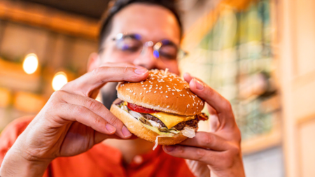 America’s cheapest city to grab a cheeseburger, fries and soda isn’t where you’d expect America’s cheapest city to grab a cheeseburger, fries and soda isn’t where you’d expect