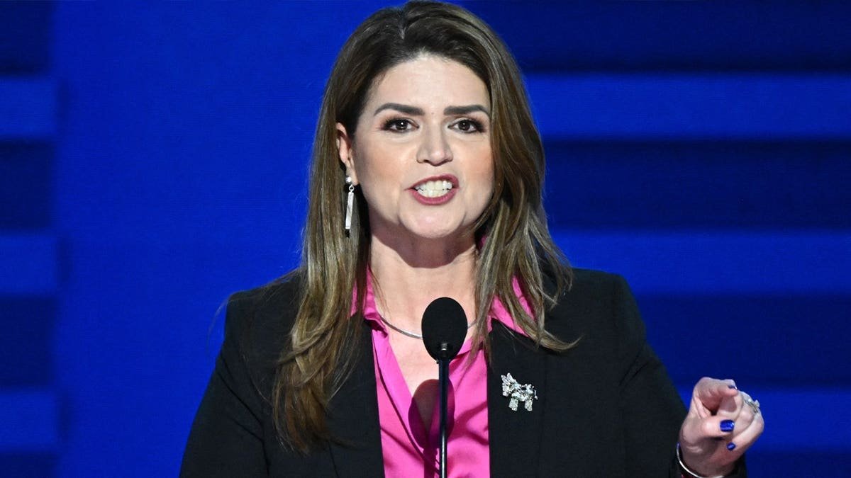 regina romero speaks at convention