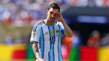 Lionel Messi Returns To Argentina For Rest After World Cup Final Loss To Spain Lionel Messi Returns To Argentina For Rest After World Cup Final Loss To Spain