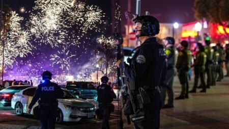 ‘Mayhem’ erupts in wealthy coastal enclave as hundreds arrested in massive takeover during July Fourth weekend ‘Mayhem’ erupts in wealthy coastal enclave as hundreds arrested in massive takeover during July Fourth weekend