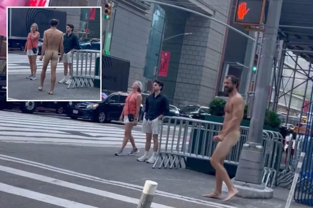 Exclusive | Buck-naked bum who’s not the Naked Cowboy strolls through Times Square, drawing gasps: video Exclusive | Buck-naked bum who’s not the Naked Cowboy strolls through Times Square, drawing gasps: video