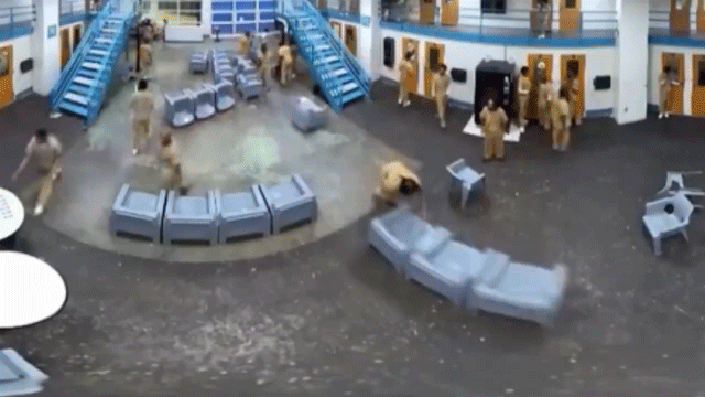 Wild video shows inmates rioting inside jail after frustrations over access boil over Wild video shows inmates rioting inside jail after frustrations over access boil over