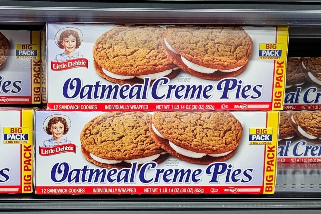 Depression-era Little Debbie snack that built a family-run bakery still has Americans hooked Depression-era Little Debbie snack that built a family-run bakery still has Americans hooked