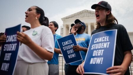 Student loan default rates surge, 1 in 5 borrowers now in default Student loan default rates surge, 1 in 5 borrowers now in default