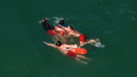 WATCH: Felony suspect’s ocean getaway unravels after 90-minute standoff with lifeguards WATCH: Felony suspect’s ocean getaway unravels after 90-minute standoff with lifeguards