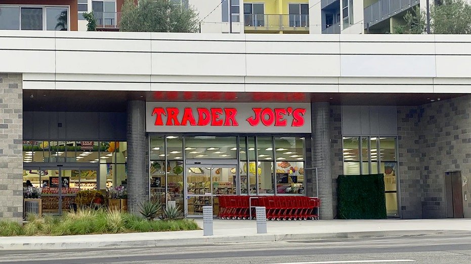 Trader Joe's storefront in Sherman Oaks, California