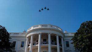 Fourth of July app guides spectators through nine-hour air show from NASA jets to B-1 bombers Fourth of July app guides spectators through nine-hour air show from NASA jets to B-1 bombers