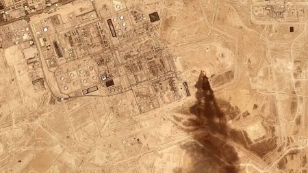 Yemen’s Houthis claim attack on Saudi Arabia refinery Yemen’s Houthis claim attack on Saudi Arabia refinery