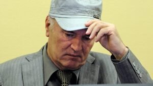 Convicted Bosnian Serb war criminal Ratko Mladić dies in Hague prison Convicted Bosnian Serb war criminal Ratko Mladić dies in Hague prison