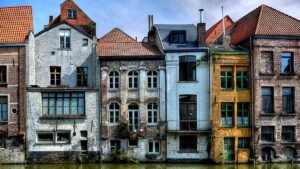 Revealed: The best travel ‘dupes’ for Venice, Lake Como and more Revealed: The best travel ‘dupes’ for Venice, Lake Como and more