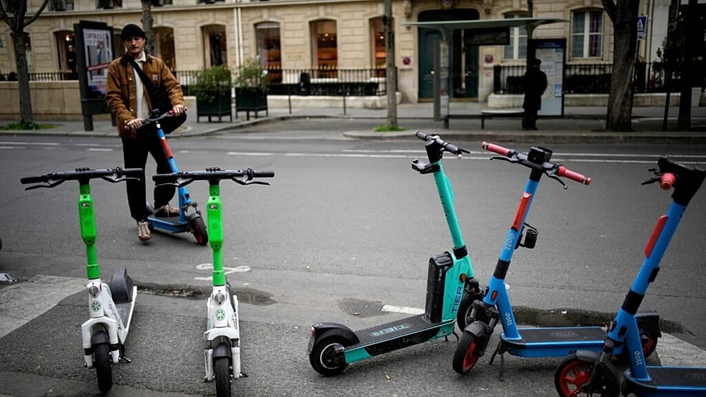 Paris tightens rules on electric scooters and other rideables Paris tightens rules on electric scooters and other rideables