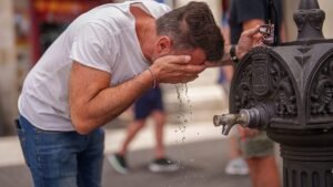 What is the EU doing to tackle its growing water scarcity? What is the EU doing to tackle its growing water scarcity?
