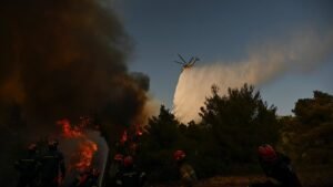 Aerial firefighters take off to tackle major wildfire in Greece Aerial firefighters take off to tackle major wildfire in Greece