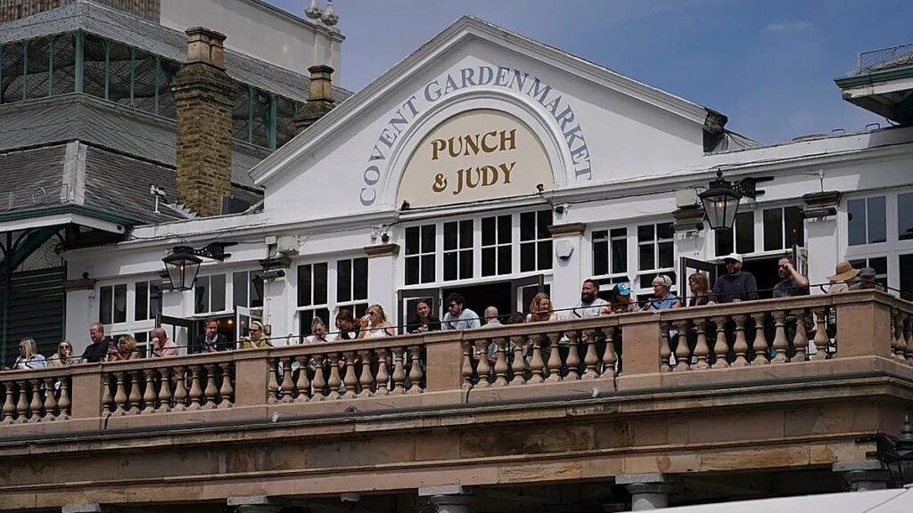 Woman arrested after four stabbed in London’s Covent Garden Woman arrested after four stabbed in London’s Covent Garden
