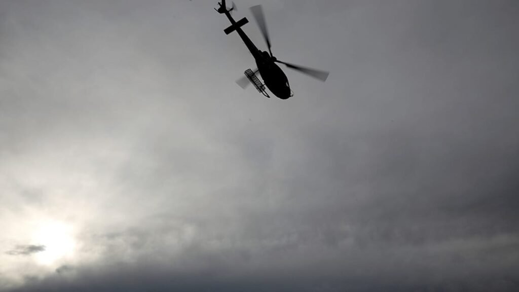 Three killed after helicopter crashes on Greek island of Sifnos Three killed after helicopter crashes on Greek island of Sifnos