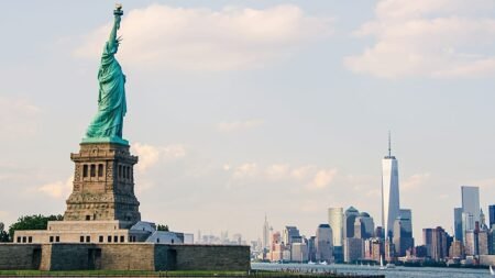 New York and Paris top global tourism city attractiveness index