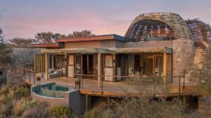 Former South African hunting reserve reopens as luxury safari retreat Former South African hunting reserve reopens as luxury safari retreat