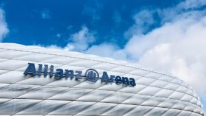 Sydney Marathon mishap: Munich’s Allianz Arena appears on finisher medal