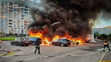 Life under relentless air raid alerts: Russia attacks Kyiv for second day Life under relentless air raid alerts: Russia attacks Kyiv for second day