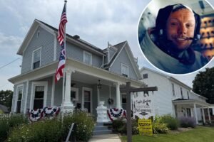 Inside Neil Armstrong’s boyhood home: Atrounaut’s house for sale for first time in nearly 40 years Inside Neil Armstrong’s boyhood home: Atrounaut’s house for sale for first time in nearly 40 years