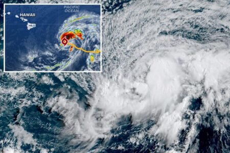 Hawaii declares state of emergency as Tropical Storm Lala closes in on islands Hawaii declares state of emergency as Tropical Storm Lala closes in on islands