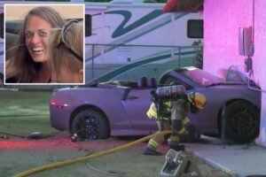 Moment SoCal drunk driver’s passenger flashes unhinged smile after crashing Camaro into wall Moment SoCal drunk driver’s passenger flashes unhinged smile after crashing Camaro into wall