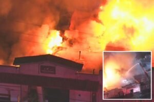 Fireball engulfs multiple businesses on Main Street in Santa Clarita Fireball engulfs multiple businesses on Main Street in Santa Clarita