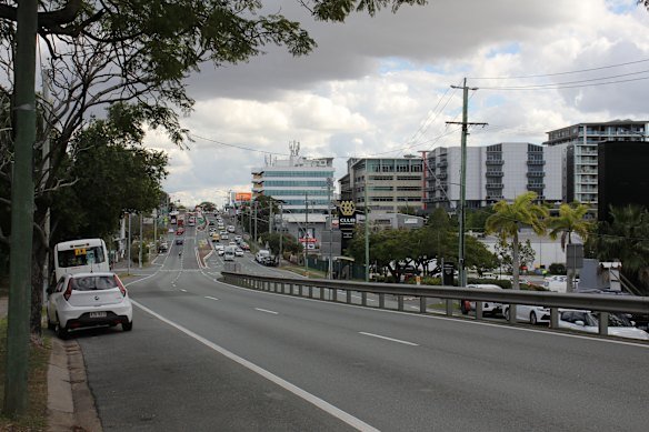 The Upper Mount Gravatt address is a short walk to several major business hubs, including the shopping strip along Logan Road and Westfield Mount Gravatt.