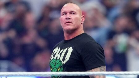 Randy Orton puts his fangs into Cody Rhodes, costs him WWE title against CM Punk at SummerSlam Randy Orton puts his fangs into Cody Rhodes, costs him WWE title against CM Punk at SummerSlam