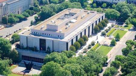 Inside the behemoth Smithsonian museum network drawing fire from the Trump administration Inside the behemoth Smithsonian museum network drawing fire from the Trump administration