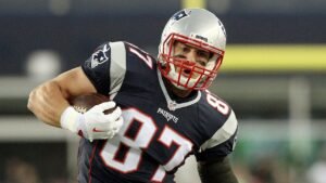 Patriots legend Rob Gronkowski reveals the impact politics has on locker room dynamics