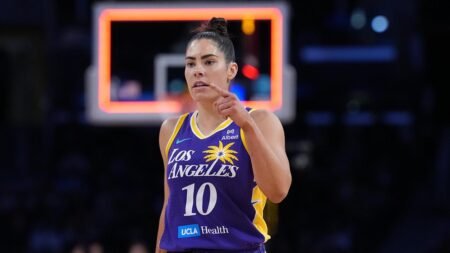 Kelsey Plum heads to Phoenix Mercury in blockbuster deal hours before WNBA trade deadline