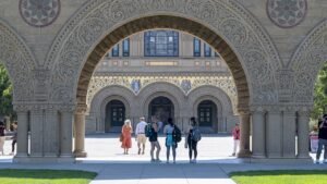 The colleges that give graduates the strongest career edge, according to LinkedIn The colleges that give graduates the strongest career edge, according to LinkedIn