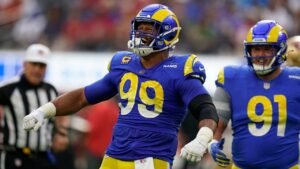 Aaron Donald takes major step toward Los Angeles Rams return; decision expected soon