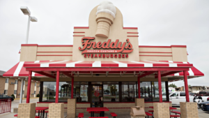 Burger chain bucks California trend, doubles down on Golden State despite rising costs