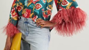 Elevate your everyday look with shimmer, feathers and statement accessories Elevate your everyday look with shimmer, feathers and statement accessories