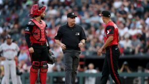 White Sox manager Will Venable forgets key rule in inexplicable blunder, costs team in loss White Sox manager Will Venable forgets key rule in inexplicable blunder, costs team in loss