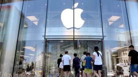Apple reportedly testing Chinese-made memory chips for iPhones, MacBooks amid global shortage Apple reportedly testing Chinese-made memory chips for iPhones, MacBooks amid global shortage