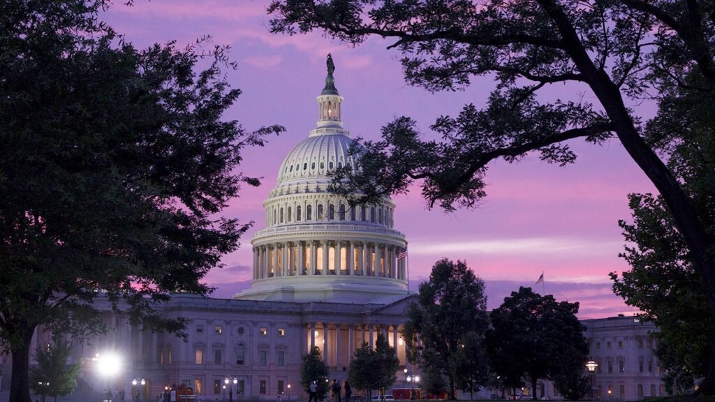 Federal budget deficit on track to surpass T this fiscal year as spending outpaces revenue Federal budget deficit on track to surpass T this fiscal year as spending outpaces revenue