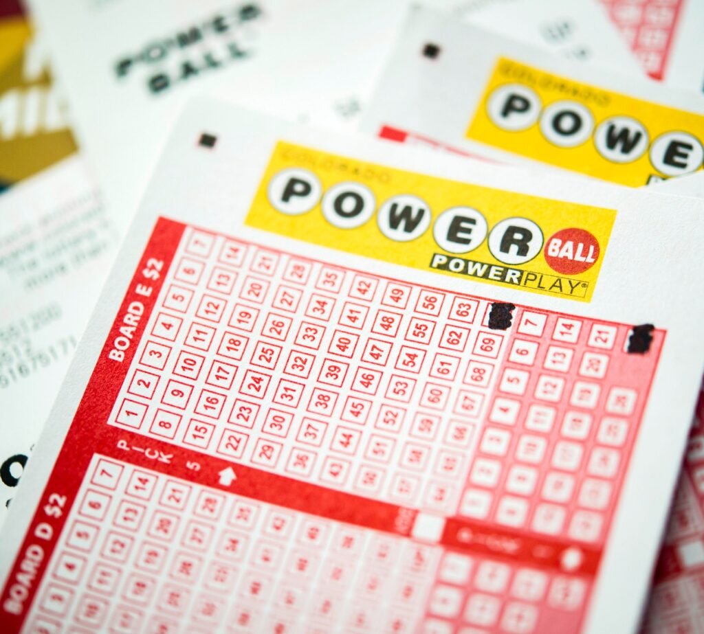 Single Powerball ticket sold in Illinois wins .04 billion jackpot, eighth-largest in US history Single Powerball ticket sold in Illinois wins .04 billion jackpot, eighth-largest in US history