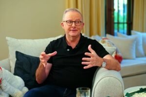Being the PM and dealing with the paradoxical art of strategic defeat Being the PM and dealing with the paradoxical art of strategic defeat
