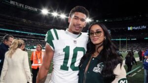 NFL receiver splits with fiancée, former Miss Peru, after sending wedding invites: report NFL receiver splits with fiancée, former Miss Peru, after sending wedding invites: report