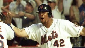 Butch Huskey, one of the last MLB players to wear Jackie Robinson’s famed number 42, dies at 54 Butch Huskey, one of the last MLB players to wear Jackie Robinson’s famed number 42, dies at 54